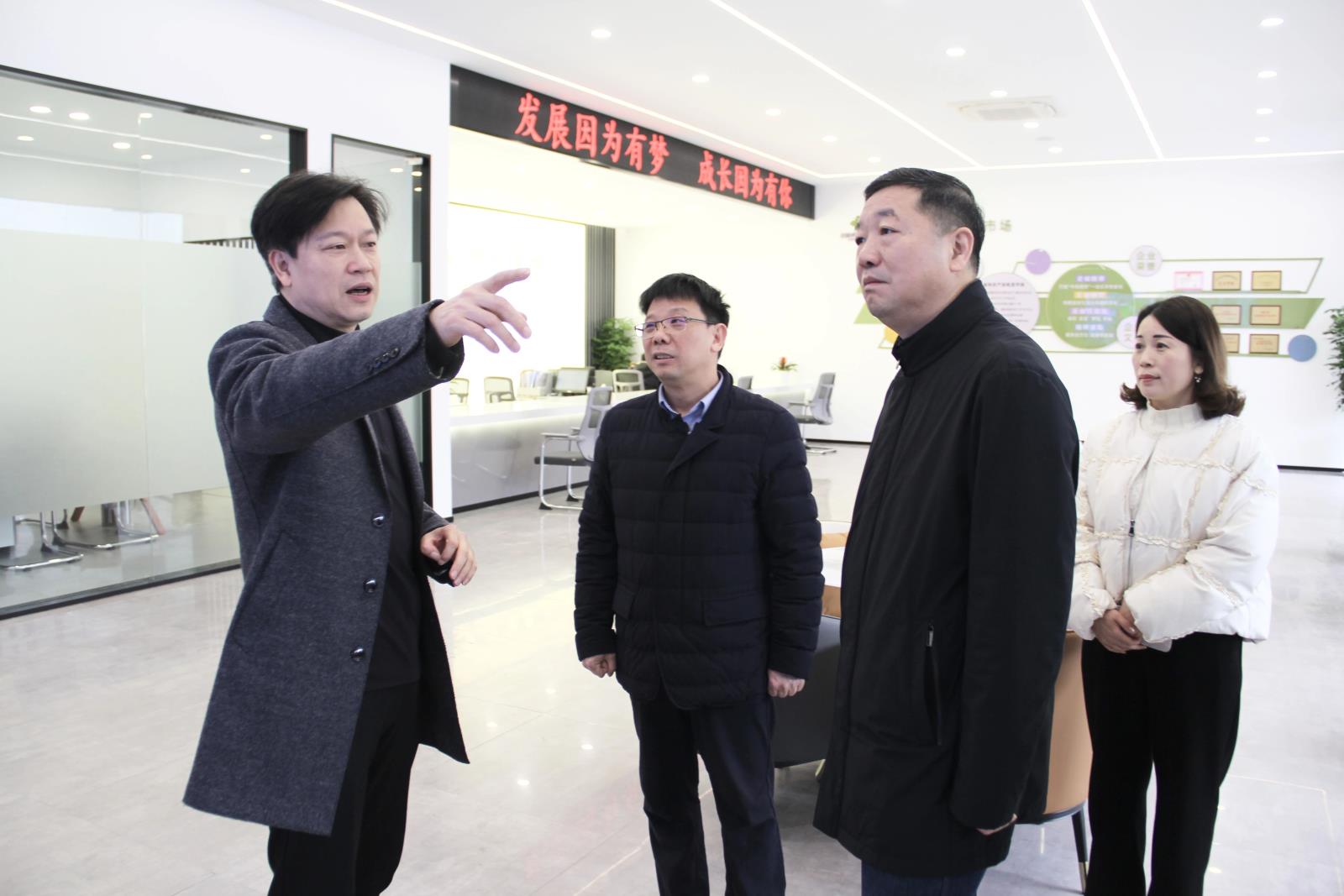 4ababe8b53c078c8034eb69a6d8a560f.jpg 4ababe8b53c078c8034eb69a6d8a560f.jpg