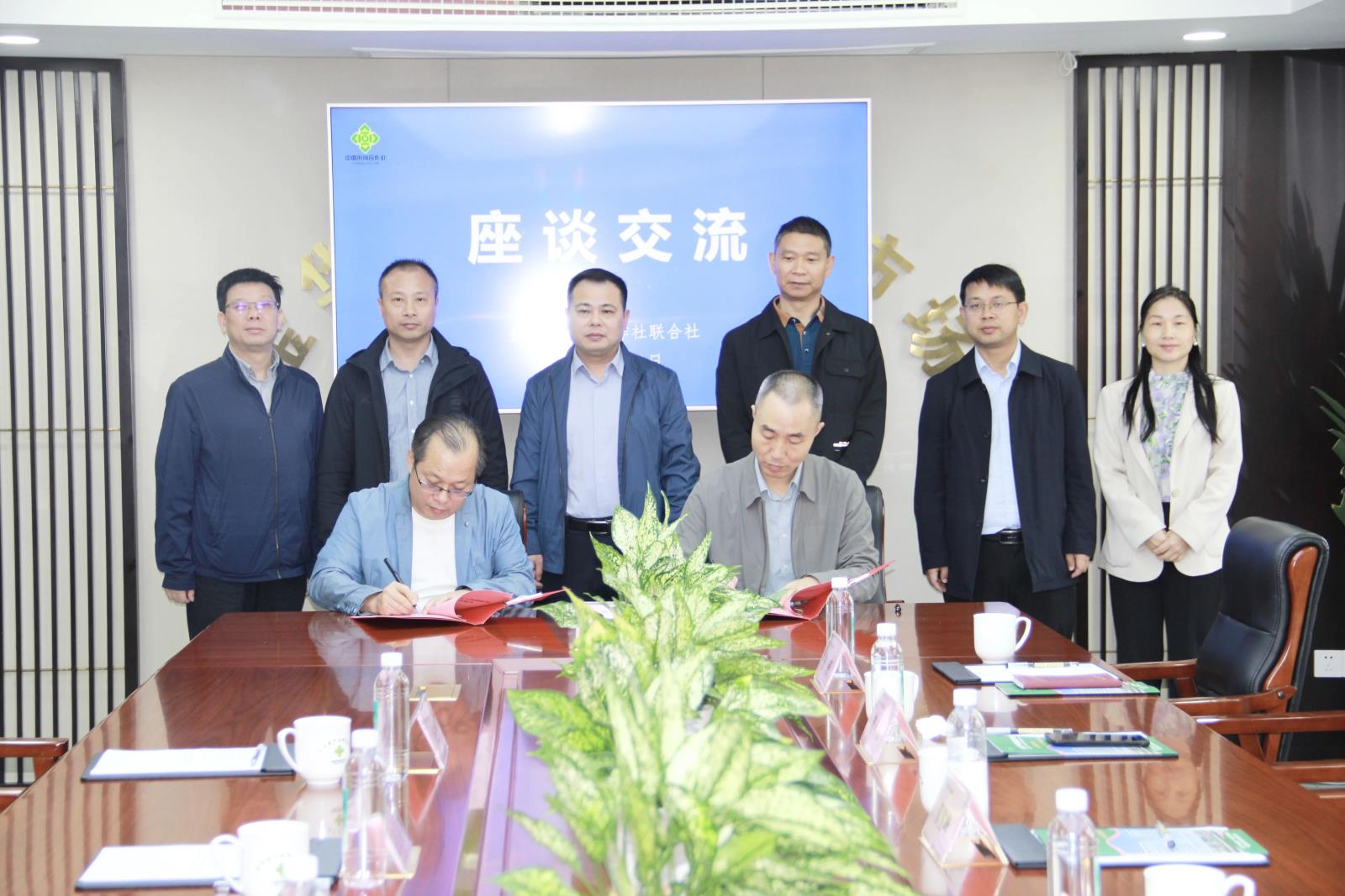 85d79d5b08450bdb5defe1c2dbe7f650.jpg 85d79d5b08450bdb5defe1c2dbe7f650.jpg